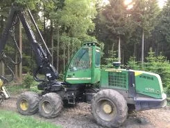 Харвестер John Deere 1270D 2007 года б/у