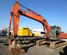 Экскаватор Hitachi ZX 240H 2003 года б/у