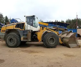 Фронтальный погрузчик Liebherr L580 2014 года б/у