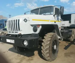 Тягач Седельный тягач Урал 44202 2018 года б/у фото 2