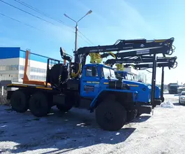 Лесовоз с КМУ Лесовоз  Урал 5557 с КМУ  2018 года новый фото 3