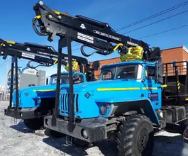 Лесовоз с КМУ Лесовоз  Урал 5557 с КМУ  2018 года новый фото 2