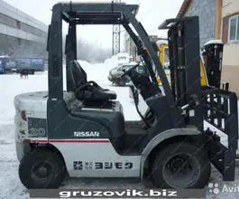 Вилочный погрузчик Nissan Y1F2M20 2009 года б/у фото 3