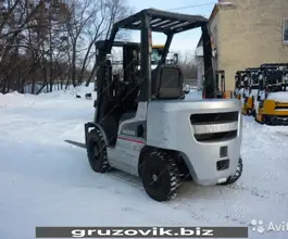 Вилочный погрузчик Nissan Y1F2M25 2008 года б/у фото 2
