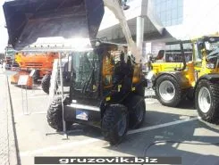 Фронтальный погрузчик Terex TSR50 2014 года б/у фото 2