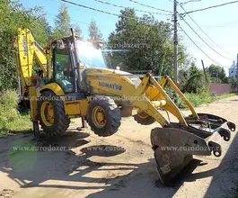 Экскаватор-погрузчик Komatsu WB93 R-5 2008 года б/у фото 2