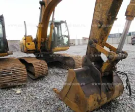 Экскаватор JCB JS 220 LC 2007 года б/у фото 2