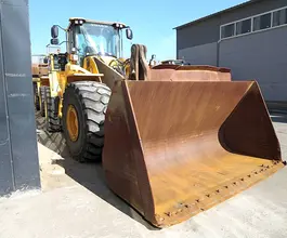 Фронтальный погрузчик Volvo L220 G 2014 года б/у
