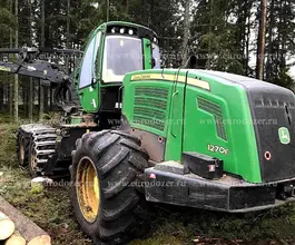 Харвестер John Deere 1270E 2010 года б/у фото 2