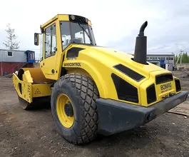 Дорожный каток Bomag BW 213 DH-4 2013 года б/у фото 2
