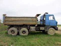 Самосвал Самосвал  Tatra T815 1988 года б/у фото 2