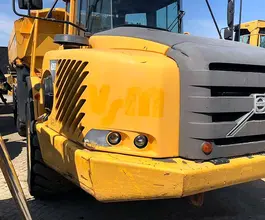 Карьерный самосвал Volvo A30 2004 года б/у фото 2