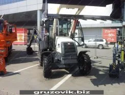Экскаватор-погрузчик RM-Terex TLB 825 2017 года б/у фото 4