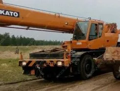 Автокран Kato SR-300L   2013 года б/у
