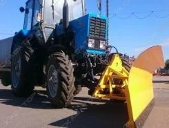 Дорожно-уборочный автомобиль Дорэлектромаш 124 2015 года б/у фото 4