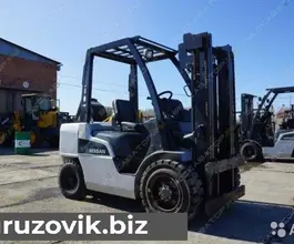 Вилочный погрузчик Nissan YG1F2A30U 2010 года б/у фото 4