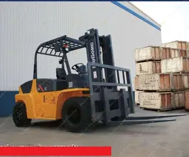 Вилочный погрузчик LiuGong CPCD50LU 2017 года б/у