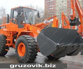 Фронтальный погрузчик DISD SD300N 2018 года б/у