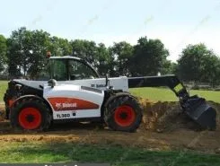 Телескопический погрузчик Bobcat TL360 2017 года б/у