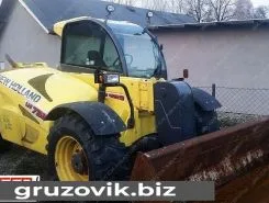 Телескопический погрузчик New Holland LM732 2009 года б/у