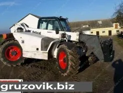 Телескопический погрузчик Bobcat T3571 2010 года б/у