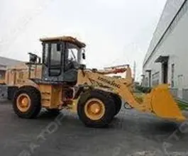 Фронтальный погрузчик Lonking CDM833 2018 года б/у