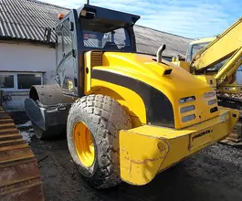 Дорожный каток JCB Vibromax VM115D 2006 года б/у фото 3
