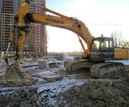 Экскаватор Hyundai Robex 305LC-7 2011 года б/у фото 3