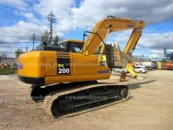 Экскаватор Komatsu PC 200-7 2010 года б/у фото 2
