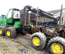 Форвардер John Deere 1210E 2013 года б/у фото 3