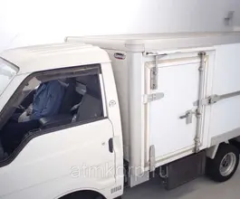 Рефрижератор Фургон  Nissan 2011 года б/у фото 4