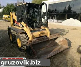 Фронтальный погрузчик Caterpillar 246В 2006 года б/у