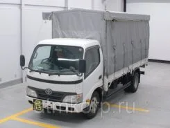 Тентованный грузовик Тентованный грузовик  Toyota 2011 года б/у