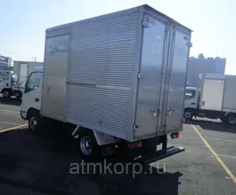 Автофургон Автофургон  Toyota 2012 года б/у фото 2