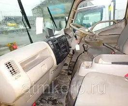 Автофургон Автофургон  Toyota 2010 года б/у фото 4