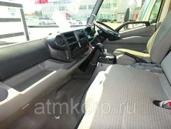 Автофургон Автофургон  Toyota 2012 года б/у фото 4
