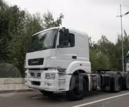 Тягач Седельный тягач   2018 года б/у