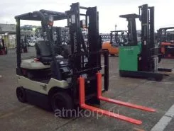 Вилочный погрузчик Toyota FORKLIFT 2008 года б/у