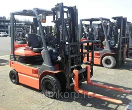 Вилочный погрузчик Toyota FORKLIFT 7FBL15 2011 года б/у