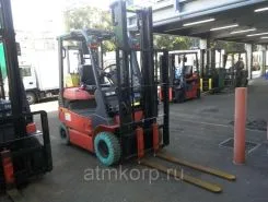 Вилочный погрузчик Toyota FORKLIFT 7FBH15 2010 года б/у