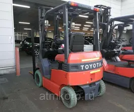 Вилочный погрузчик Toyota FORKLIFT 7FBH15 2010 года б/у фото 2