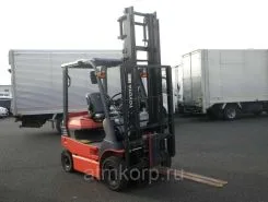 Вилочный погрузчик TOYOTA FORKLIFT 7FB15 2013 года б/у