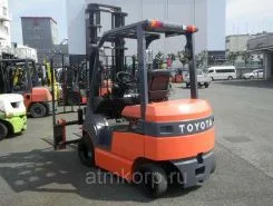 Вилочный погрузчик Toyota FORKLIFT 7FBH25 2012 года б/у фото 2