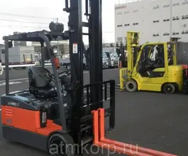 Вилочный погрузчик Toyota FORKLIFT 7FBE15 2005 года б/у
