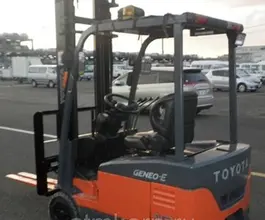 Вилочный погрузчик Toyota FORKLIFT 7FBE15 2005 года б/у фото 2