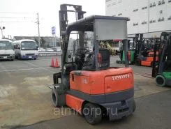 Вилочный погрузчик TOYOTA FORKLIFT 6FB20 1999 года б/у фото 2