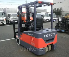 Вилочный погрузчик Toyota FORKLIFT 7FBE20 2012 года б/у фото 2