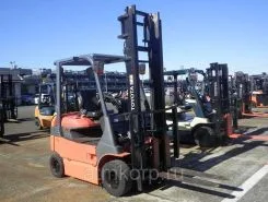 Вилочный погрузчик Toyota FORKLIFT 7FBH20 2018 года б/у
