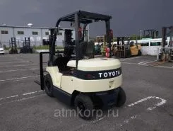 Вилочный погрузчик Toyota FORKLIFT 40-7FB25 2000 года б/у фото 2