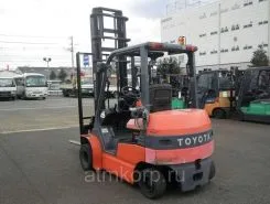 Вилочный погрузчик Toyota FORKLIFT 7FB25 2009 года б/у фото 2